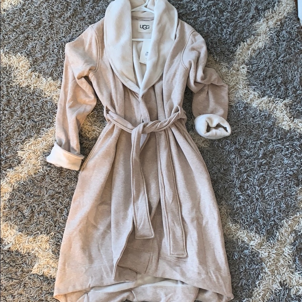 Ugg Robe
